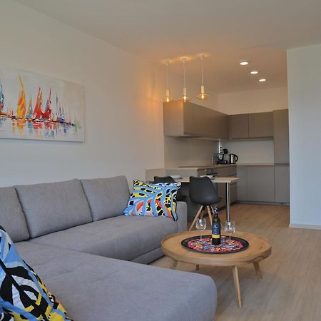 New Cozy 2 Room Pink Apartment Bratislava 059 Buitenkant foto